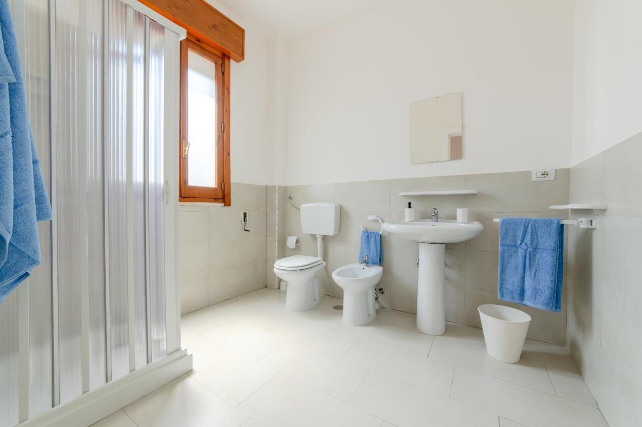 Vidamarina - Camere al Mare Torre Lapillo Exterior foto